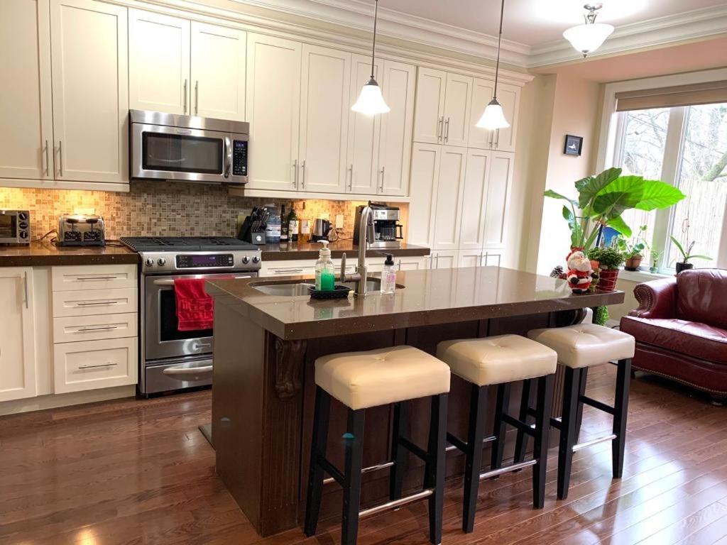 Luxury Home - Upper Toronto Beaches المظهر الخارجي الصورة